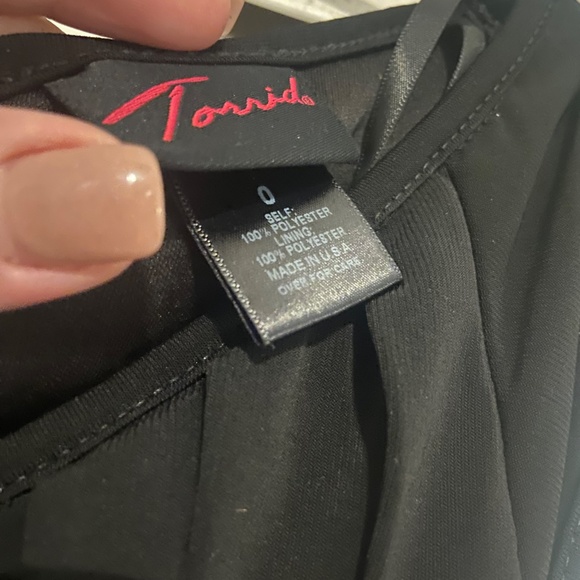 Torrid - Little Black Ruffled Dress - Size 0 - Picture 3 of 4